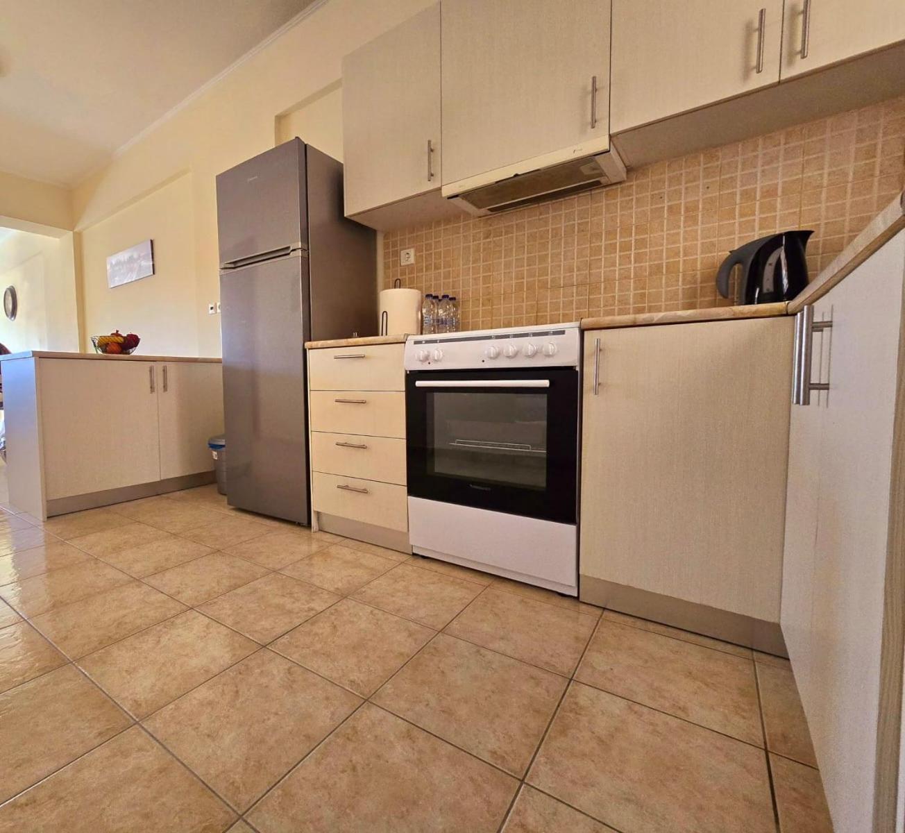 Maria Beach Apartement In Korinth! Zewnętrze zdjęcie